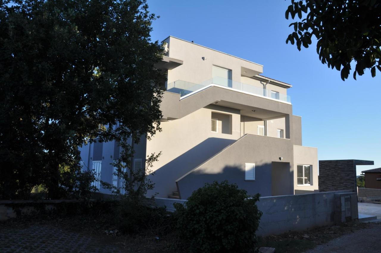 Aurora Apartment Liznjan Exterior photo